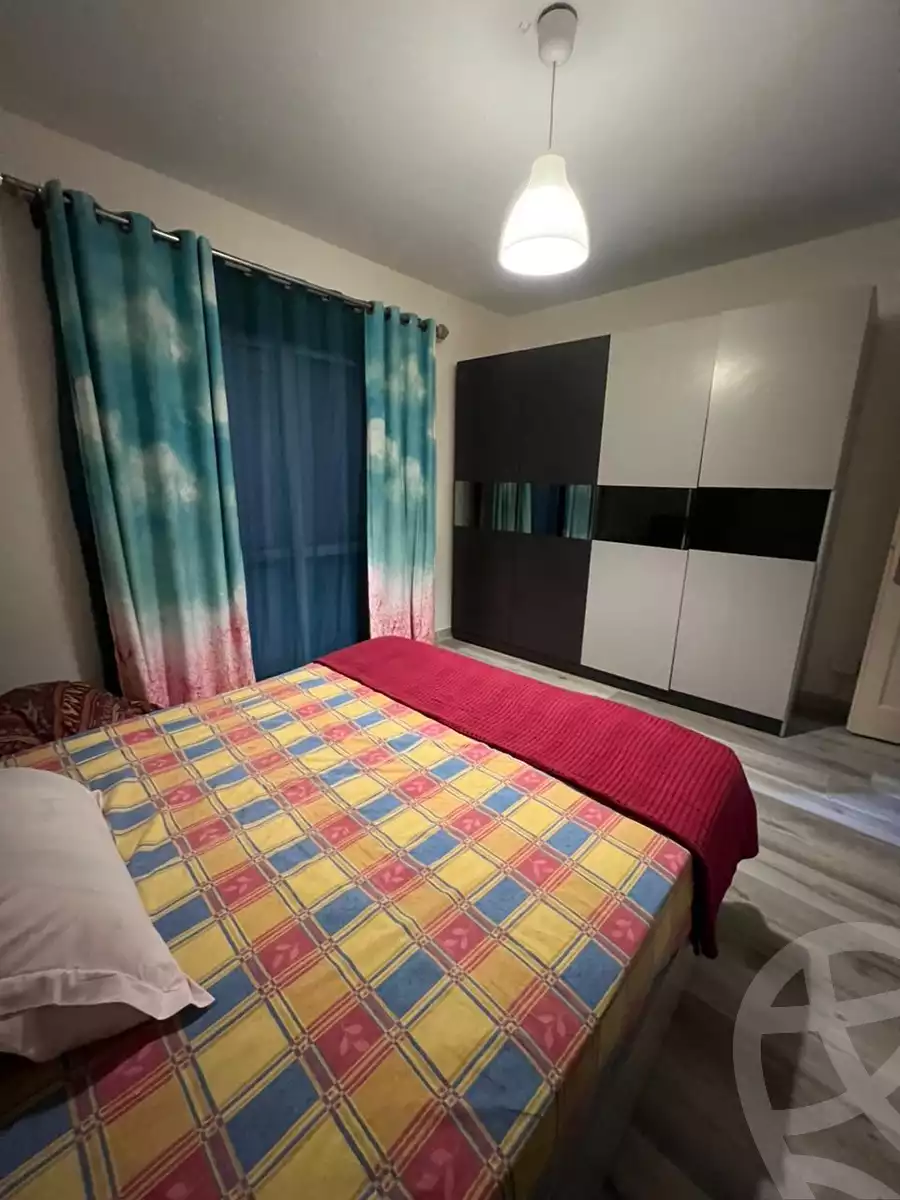 https://aqarmap.com.eg/en/listing/5288746-for-rent-cairo-new-cairo-lrhb-city-phase-8