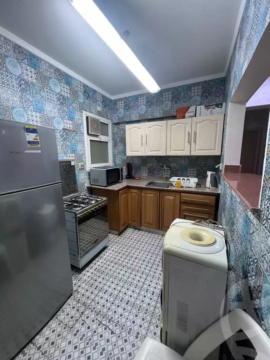 https://aqarmap.com.eg/en/listing/5288746-for-rent-cairo-new-cairo-lrhb-city-phase-8