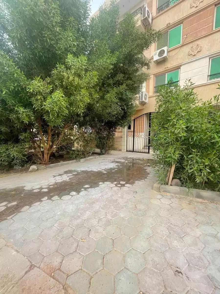 https://aqarmap.com.eg/en/listing/5289701-for-sale-cairo-el-shorouk-lmntq-lthmn
