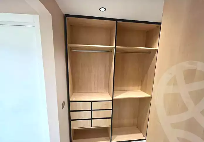 https://aqarmap.com.eg/ar/listing/5290413-for-sale-cairo-ljyz-shareaa-morad charel degol