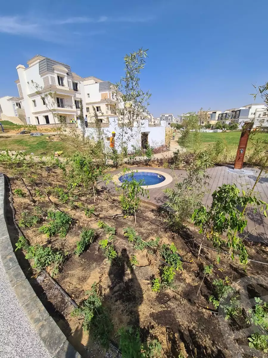 https://aqarmap.com.eg/en/listing/5290780-for-sale-cairo-6th-of-october-compounds-mountain-view-chillout-park-mountain-view-lakeside