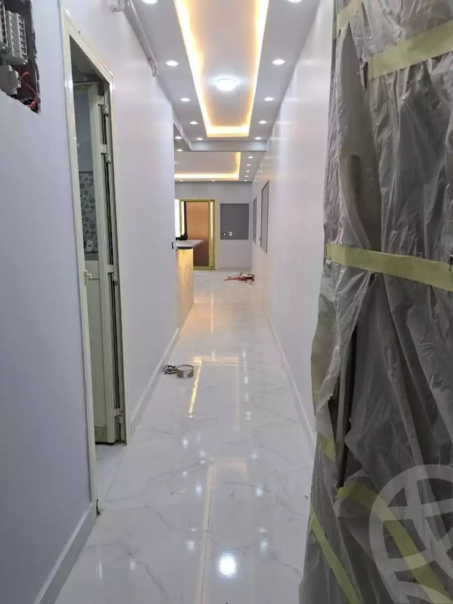 https://aqarmap.com.eg/ar/listing/5291941-for-rent-cairo-helwan-kwrnysh-hlwn
