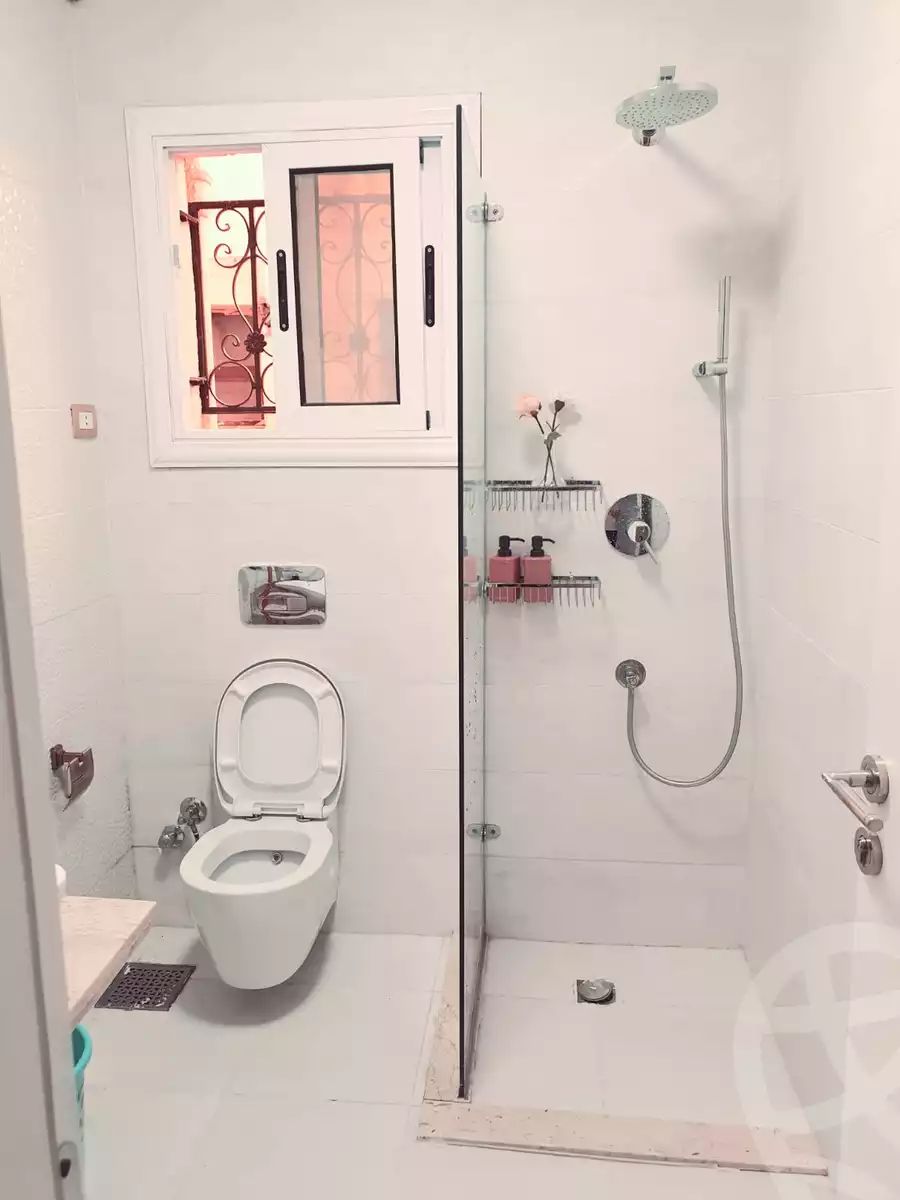 https://aqarmap.com.eg/en/listing/5292334-for-sale-cairo-new-cairo-lrhb-city-phase-5-talaat-mostafa-st