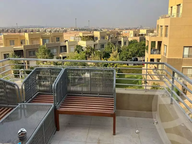 https://aqarmap.com.eg/en/listing/5294170-for-sale-cairo-6th-of-october-compounds-palm-parks