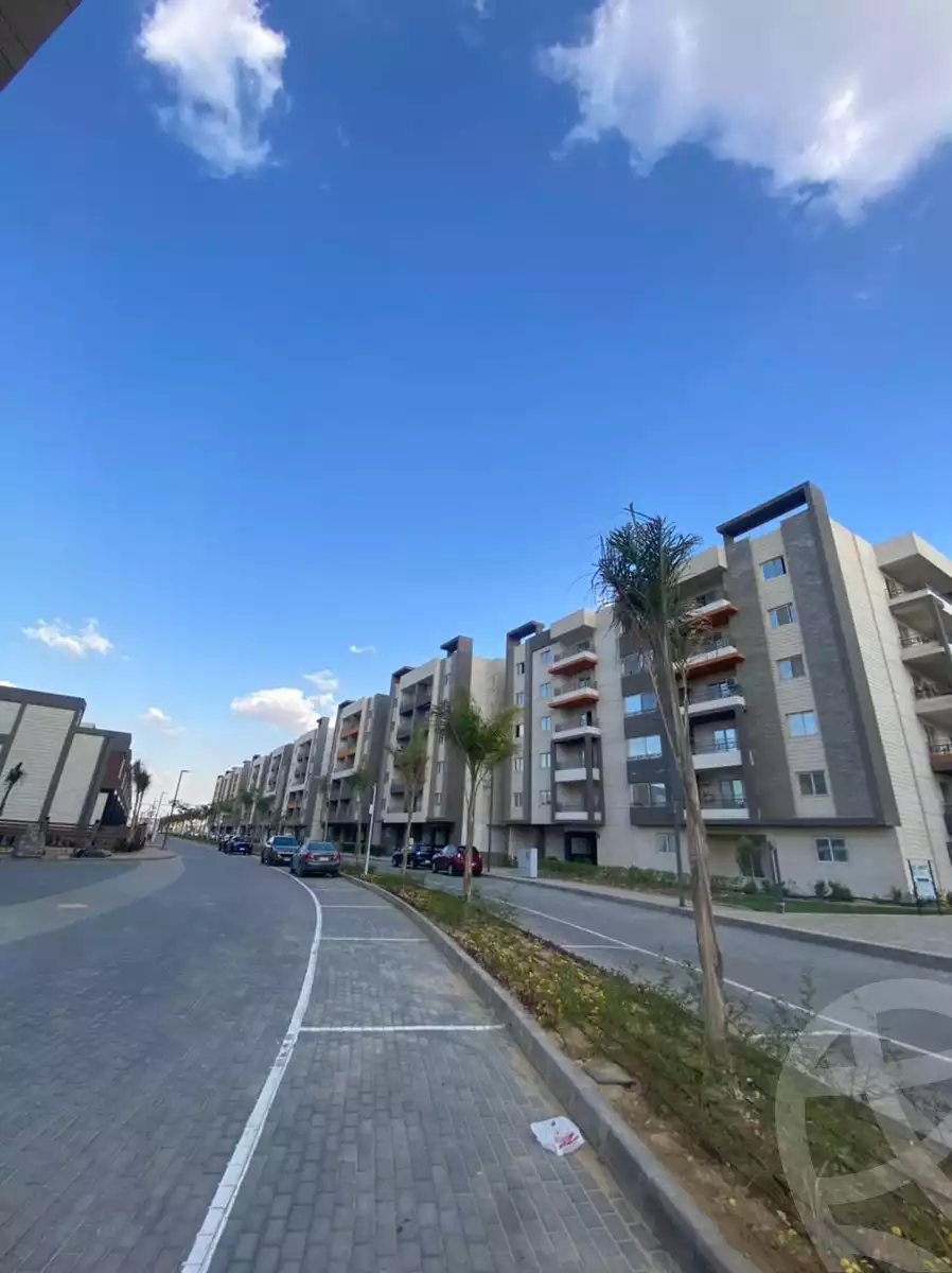 https://aqarmap.com.eg/en/listing/5277278-for-sale-cairo-6th-of-october-hadaeq-october-kmbwnd-fy-hdyq-ktwbr-rwk-ydn-blz-lbtl-jrwb