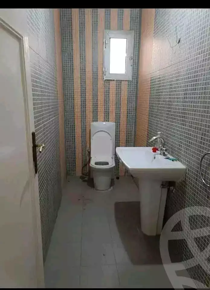 https://aqarmap.com.eg/en/listing/5297838-for-rent-cairo-mokattam-lhdb-l-ly-shareaa-9