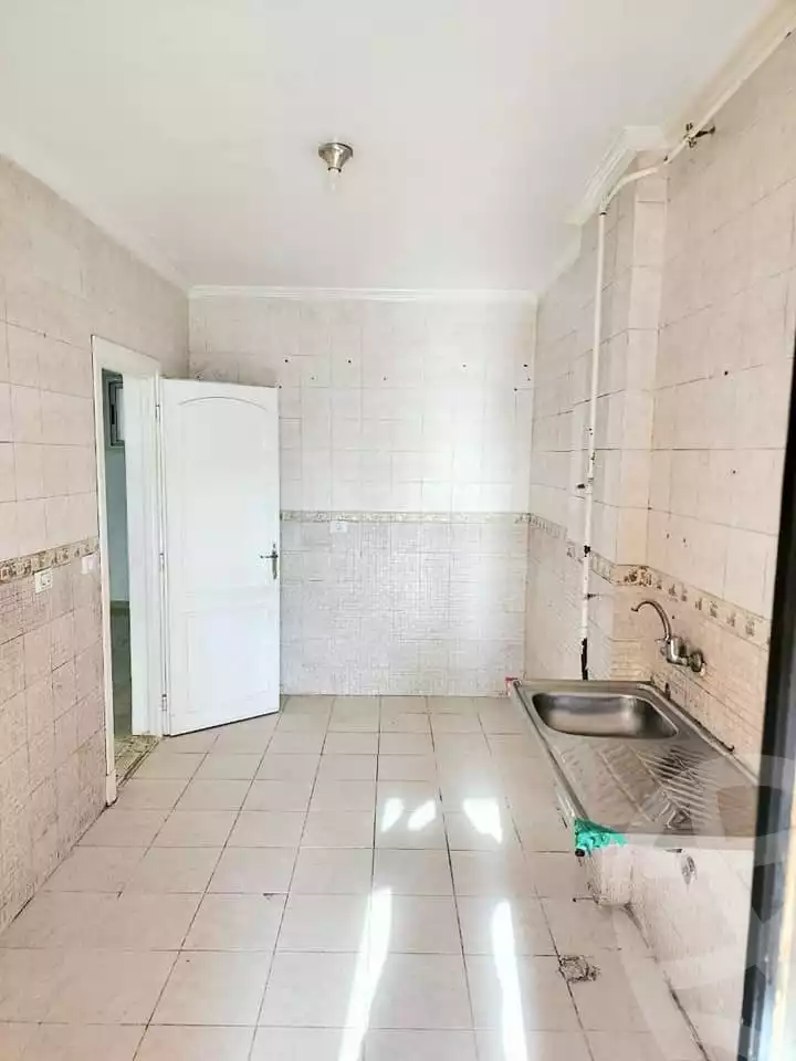 https://aqarmap.com.eg/en/listing/5298582-for-rent-cairo-new-cairo-lrhb-city-malls-and-markets