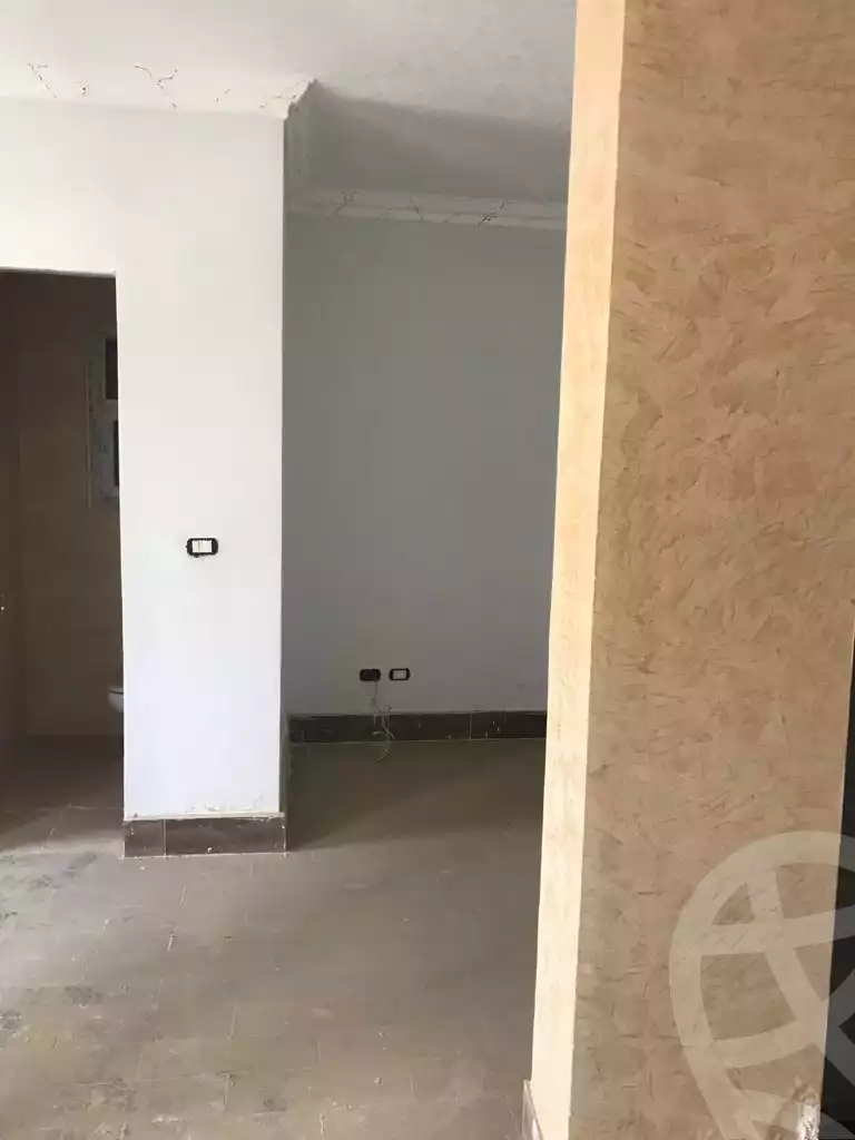 https://aqarmap.com.eg/en/listing/5299827-for-sale-cairo-6th-of-october-el-ahyaa-neighborhood-9th