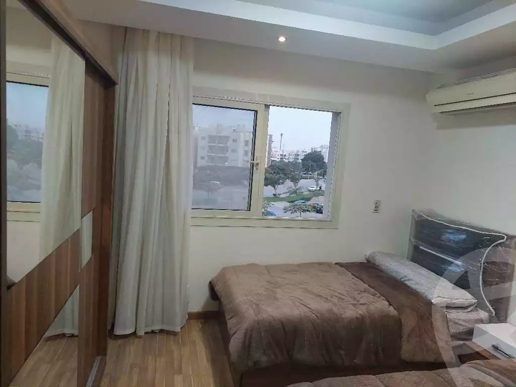 https://aqarmap.com.eg/ar/listing/5301209-for-rent-cairo-el-sheikh-zayed-city-compounds-dh-drys