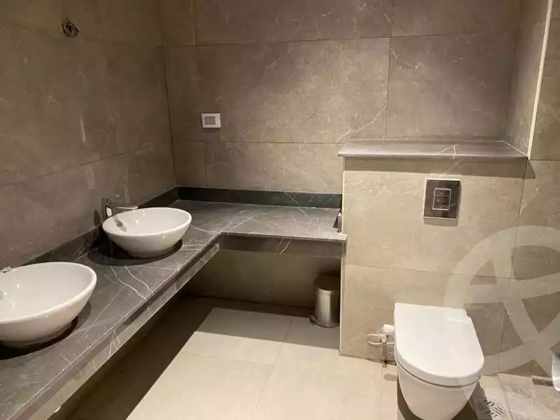 https://aqarmap.com.eg/en/listing/5302218-for-sale-cairo-el-sheikh-zayed-city-compounds-zyd-wr-llttwyr-z-tower