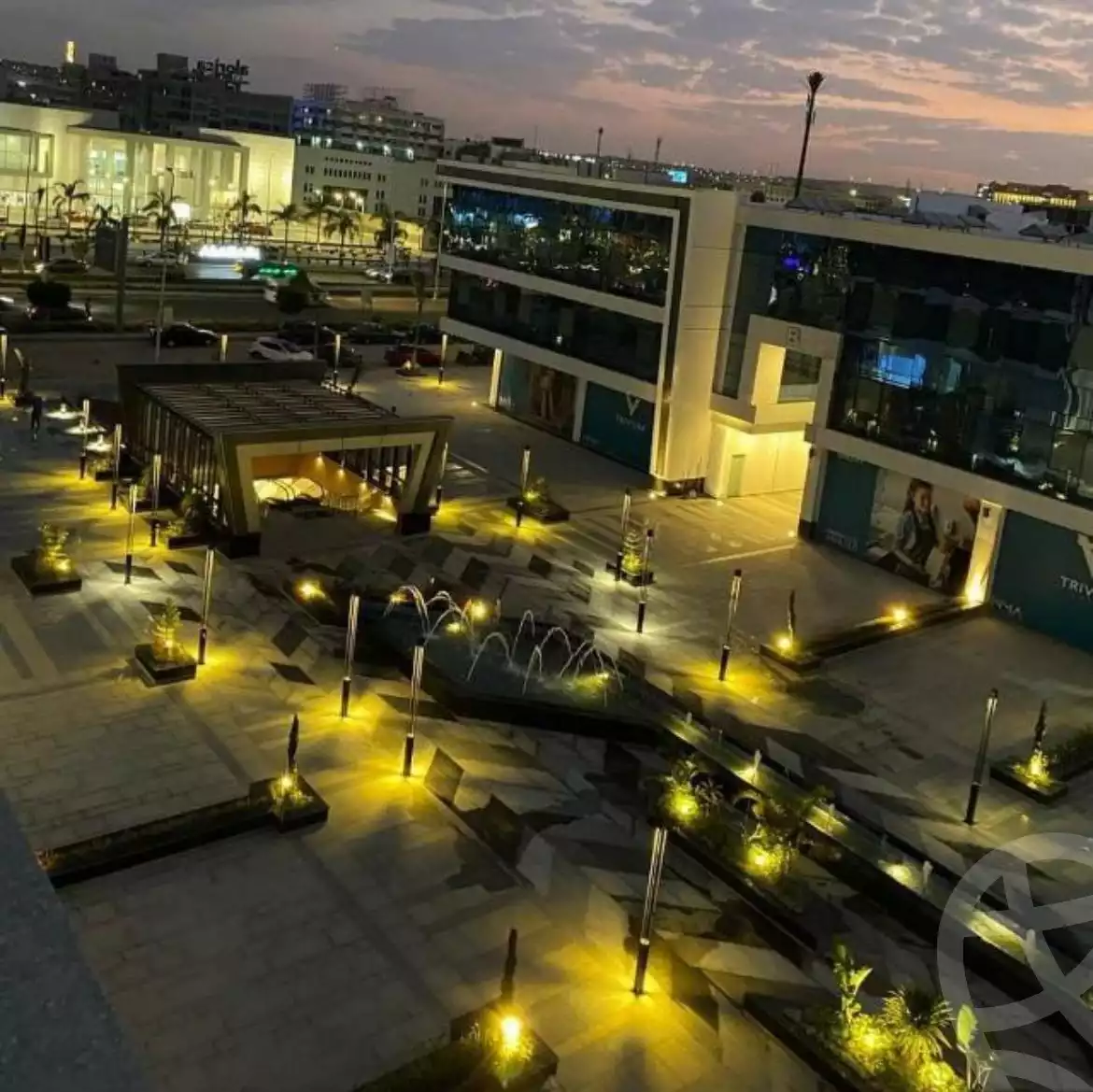 https://aqarmap.com.eg/ar/listing/5303015-for-rent-cairo-el-sheikh-zayed-city-compounds-tryfywm-zyd-nm-llttwyr