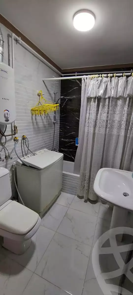 https://aqarmap.com.eg/en/listing/5303960-for-rent-cairo-new-cairo-lrhb-city-malls-and-markets