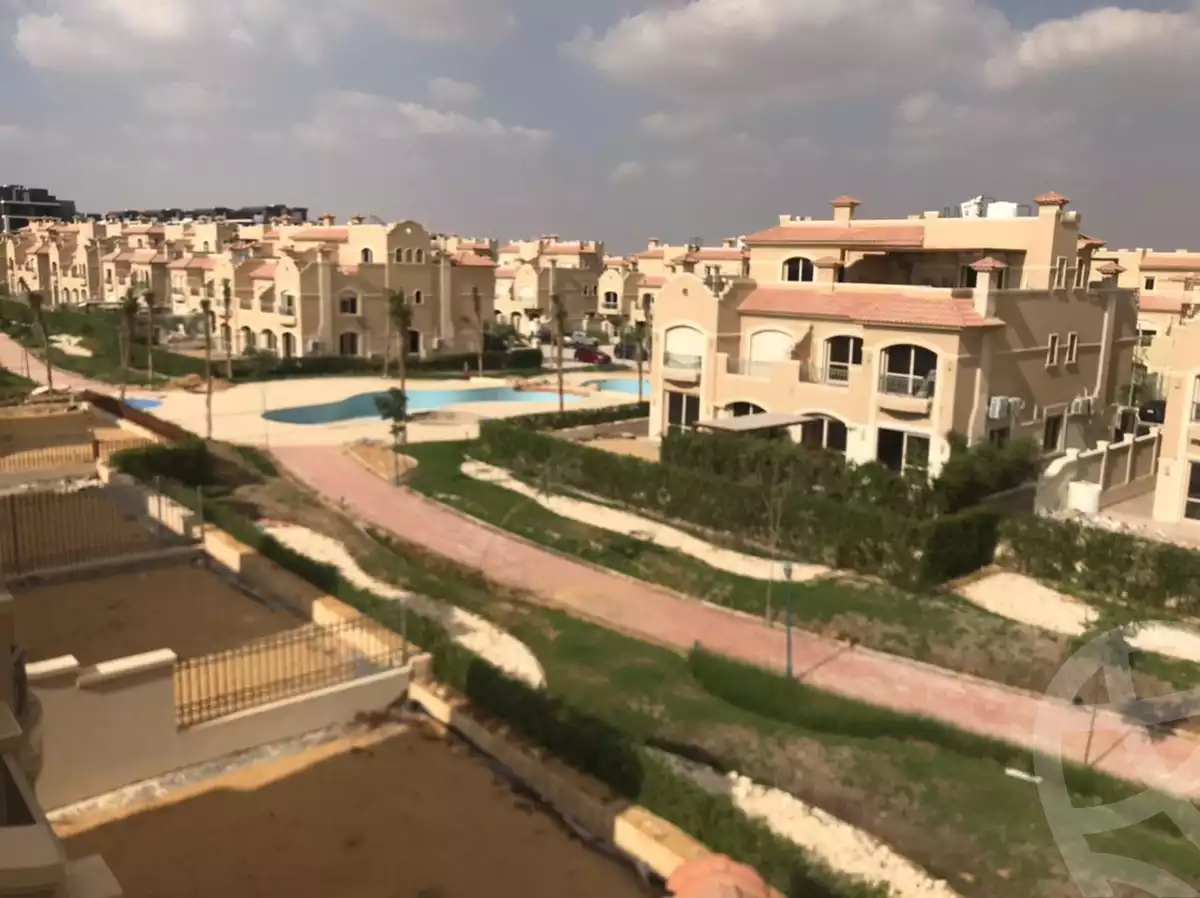 https://aqarmap.com.eg/en/listing/5304412-for-sale-cairo-new-cairo-compounds-el-patio-oro
