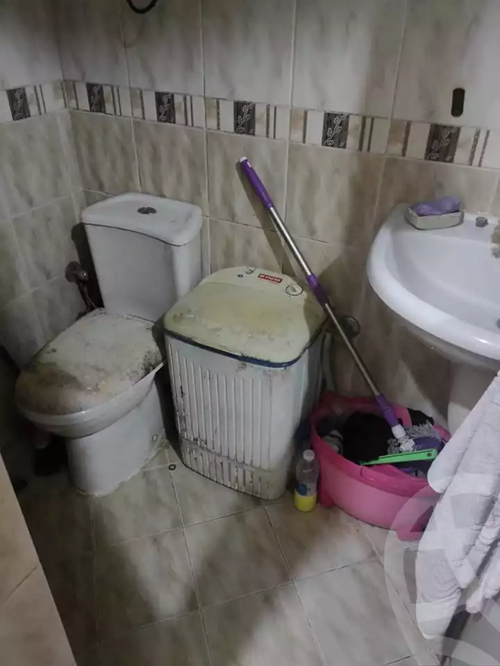 https://aqarmap.com.eg/ar/listing/5311229-for-sale-alexandria-moharram-bey-erfan-st