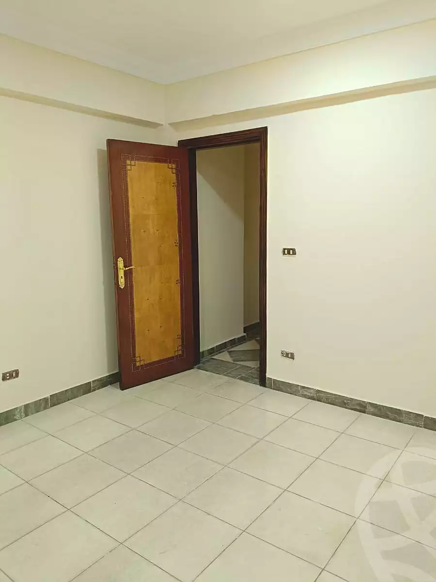 https://aqarmap.com.eg/en/listing/5311753-for-rent-alexandria-el-asafra-sadiqat-al-ketab-al-moqadas-st