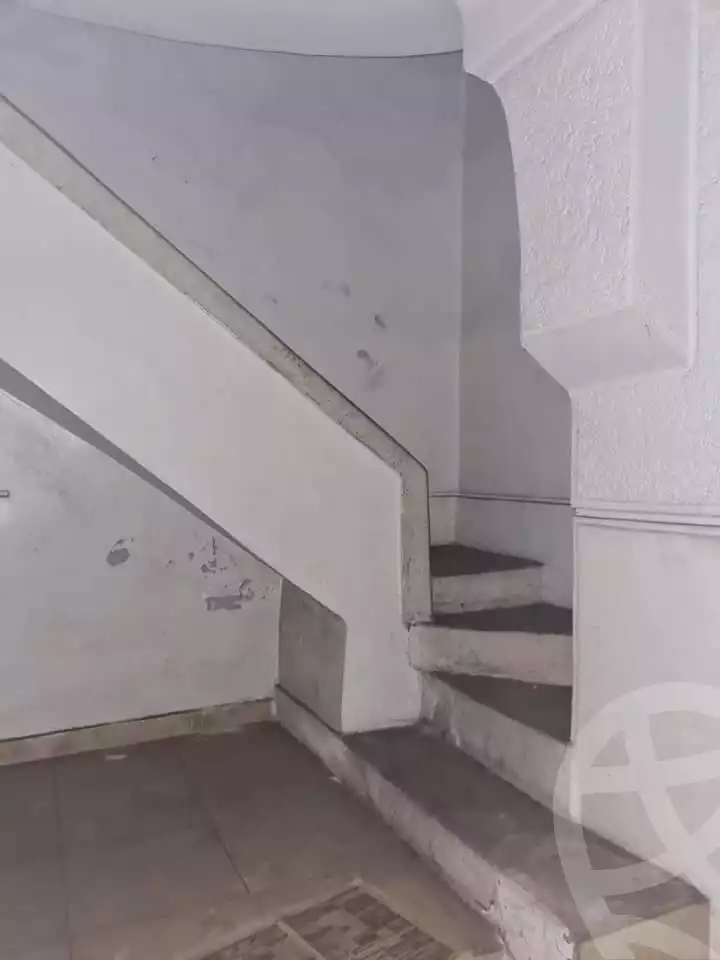 https://aqarmap.com.eg/en/listing/5313689-for-sale-alexandria-mht-lrml-talaat-harb-st