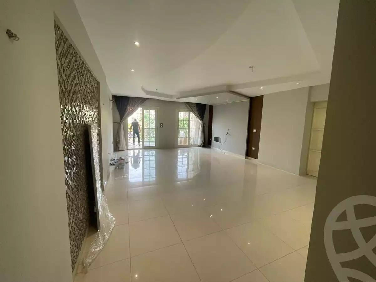 https://aqarmap.com.eg/ar/listing/5314094-for-rent-cairo-new-cairo-lrhb-city-malls-and-markets