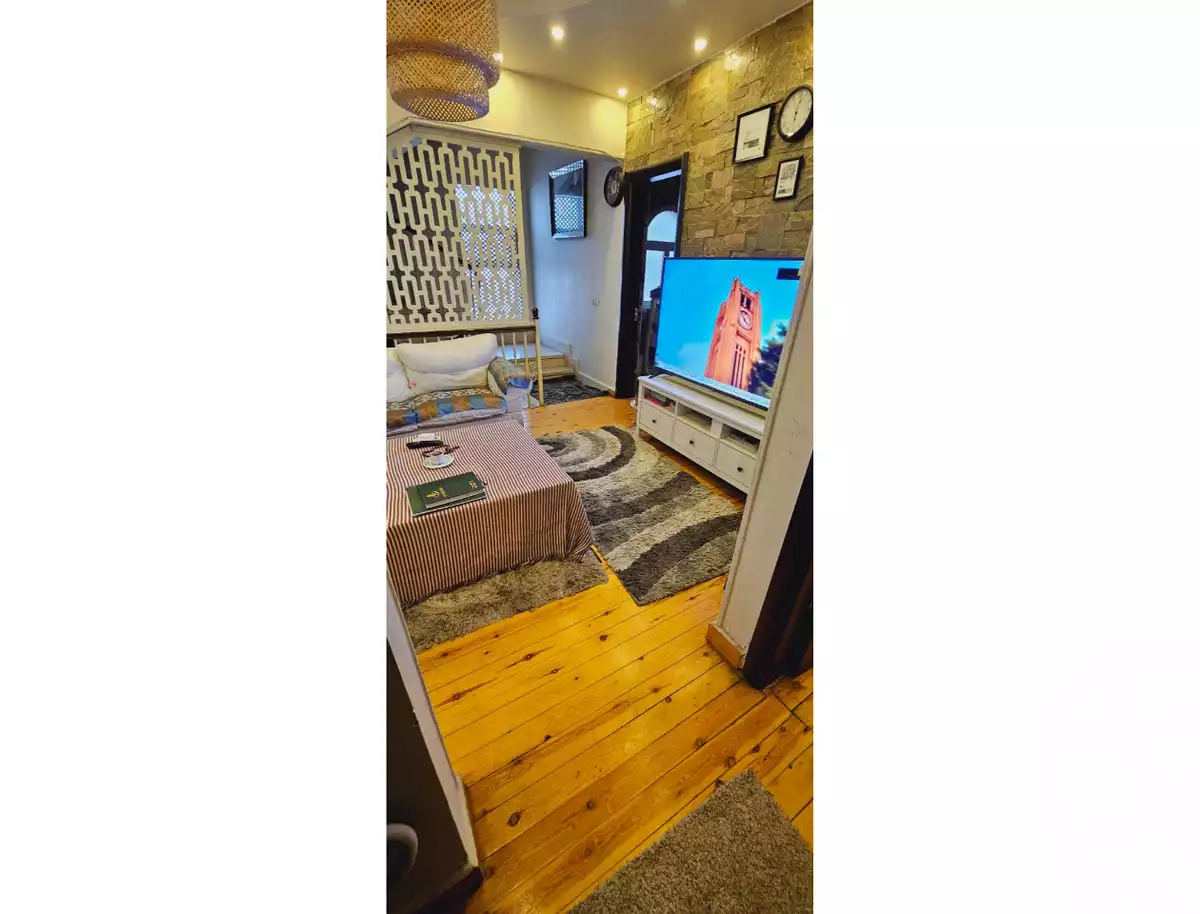 https://aqarmap.com.eg/ar/listing/5314662-for-sale-cairo-el-sheikh-zayed-city-compounds-hadayek-el-mohandiseen