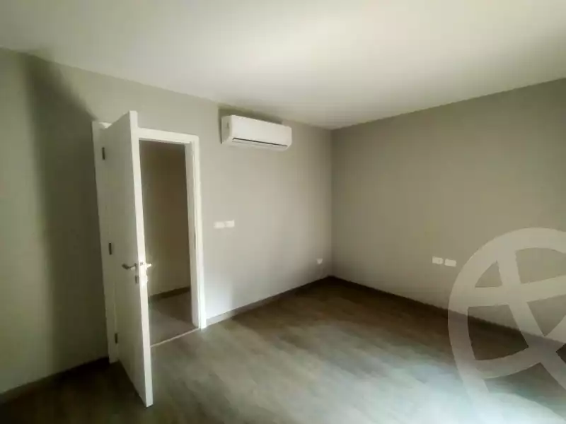 https://aqarmap.com.eg/en/listing/5314816-for-sale-cairo-el-sheikh-zayed-city-compounds-kmbwnd-fyldj-wyst-dr-llttwyr