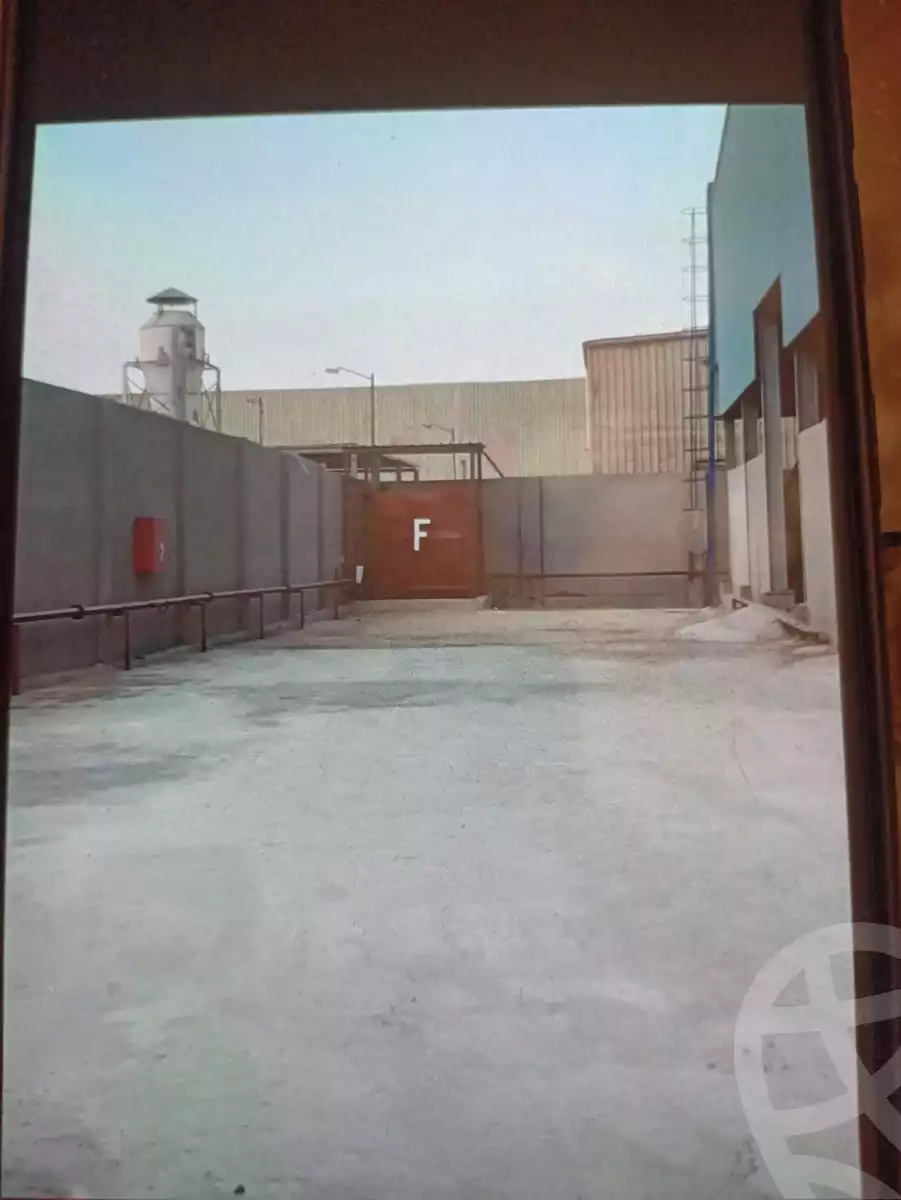 https://aqarmap.com.eg/en/listing/5317758-for-sale-cairo-6th-of-october-el-mantqa-el-snaaaya-industrial-zone-6