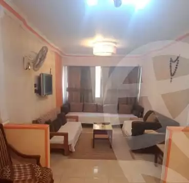https://aqarmap.com.eg/ar/listing/5321040-for-rent-cairo-mokattam-lhdb-l-ly-shareaa-9