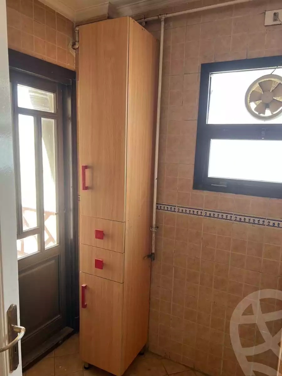 https://aqarmap.com.eg/ar/listing/5324140-for-sale-cairo-new-cairo-lrhb-city-phase-5-talaat-mostafa-st