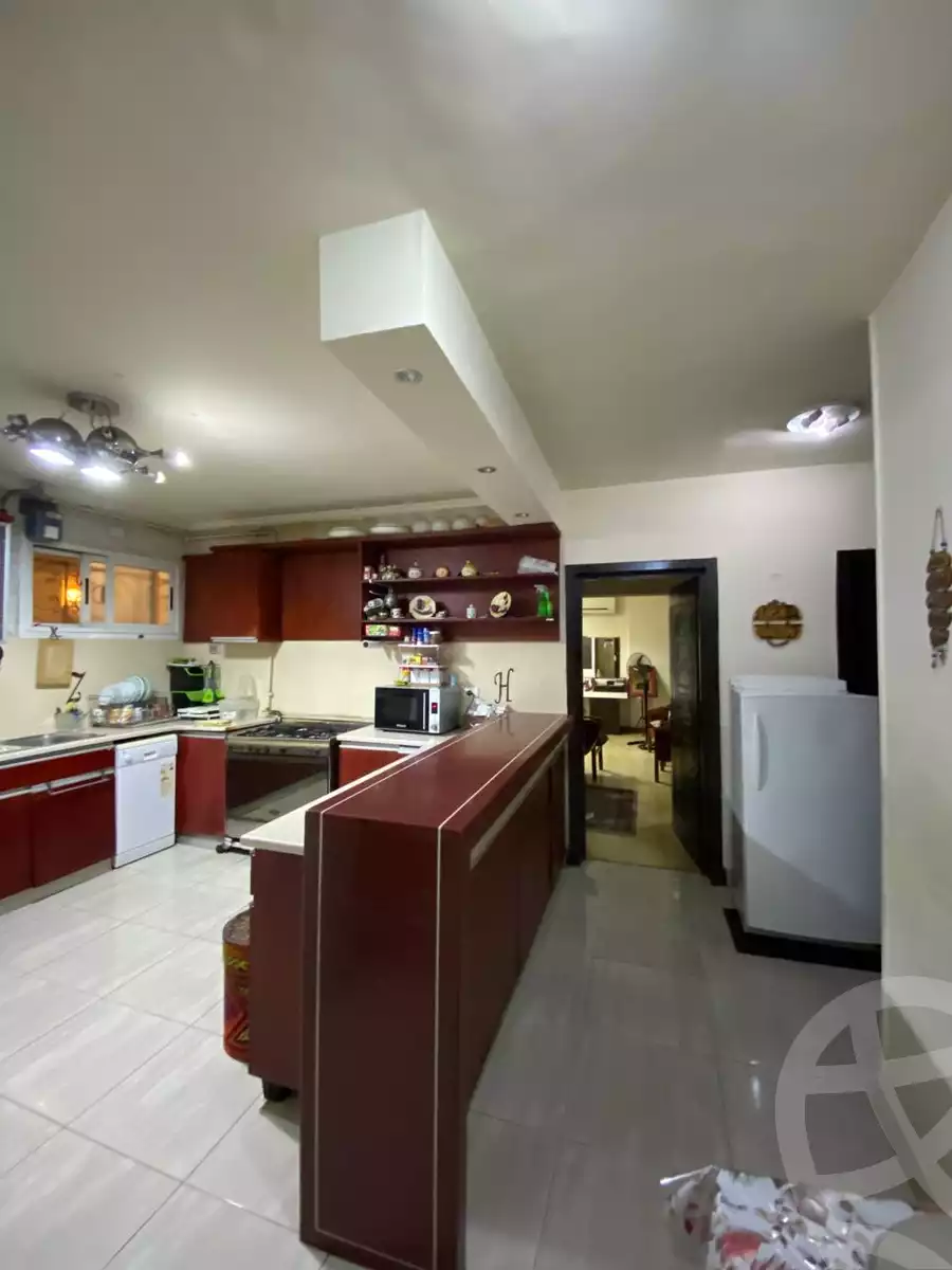 https://aqarmap.com.eg/en/listing/5326408-for-sale-cairo-new-cairo-lrhb-city-phase-4-mostafa-el-nahaas-st