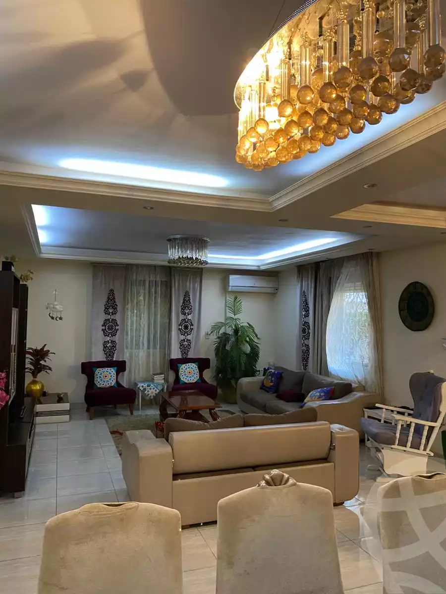 https://aqarmap.com.eg/en/listing/5326408-for-sale-cairo-new-cairo-lrhb-city-phase-4-mostafa-el-nahaas-st