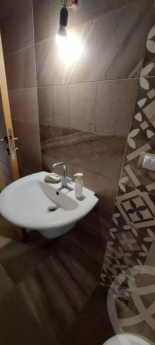 https://aqarmap.com.eg/ar/listing/5329012-for-sale-cairo-new-cairo-madinaty-seventh-zone-buildings-mdynty-by-7
