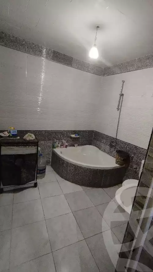 https://aqarmap.com.eg/en/listing/5307040-for-sale-cairo-faisal-shareaa-el-eshren
