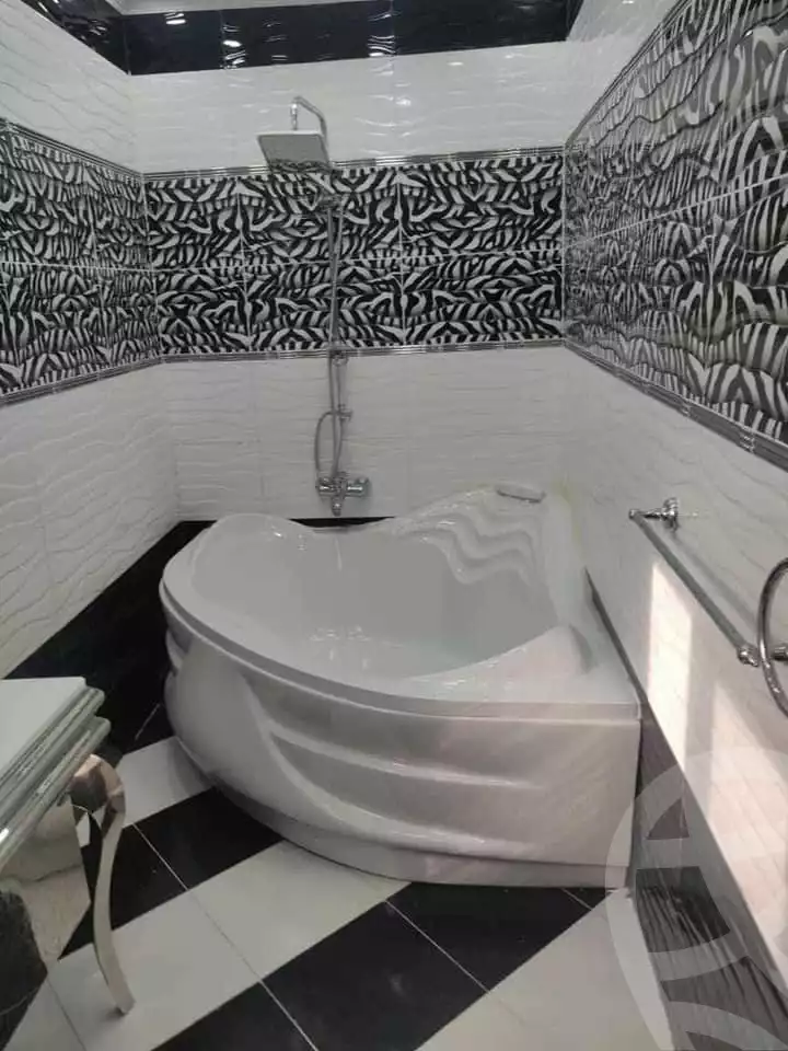 https://aqarmap.com.eg/en/listing/5330492-for-sale-alexandria-l-jmy-lbytsh-bianchiii