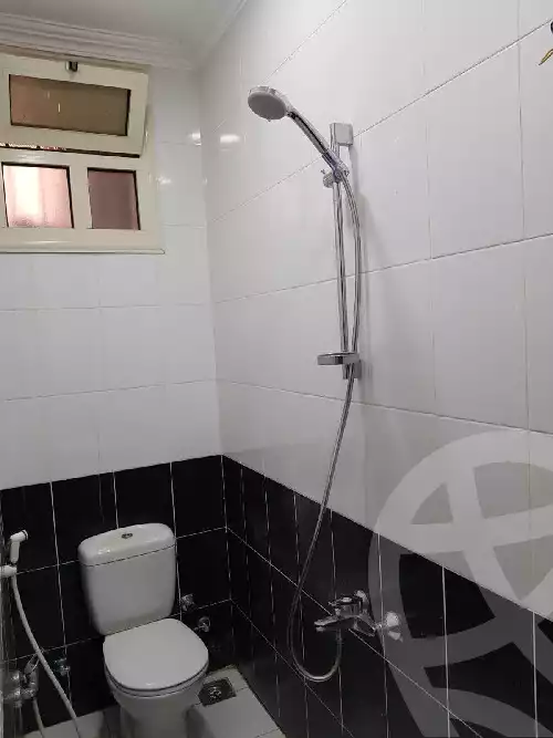 https://aqarmap.com.eg/en/listing/5330541-for-rent-cairo-new-cairo-ganob-el-akadamiya-south-academy-h-amr-ibn-el-ass-st