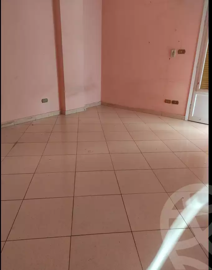 https://aqarmap.com.eg/en/listing/5330697-for-rent-cairo-mokattam-el-hadabah-el-wosta-rd-lmbhth