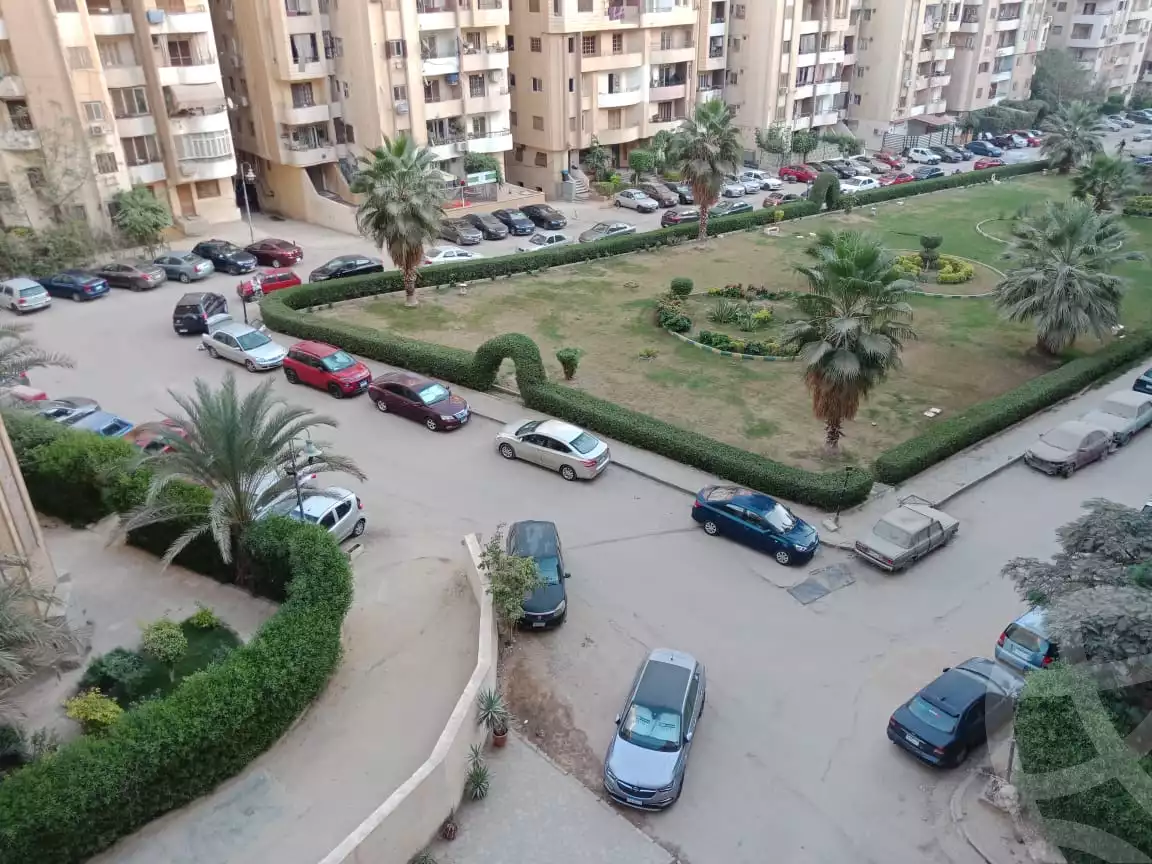 https://aqarmap.com.eg/en/listing/5331637-for-sale-cairo-mokattam-el-hadabah-el-wosta-compounds-el-forsan-city