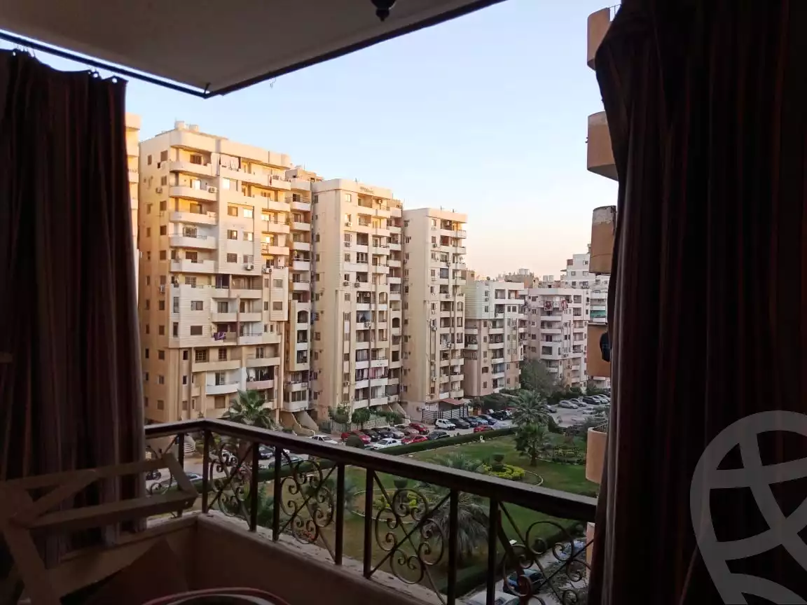 https://aqarmap.com.eg/en/listing/5331637-for-sale-cairo-mokattam-el-hadabah-el-wosta-compounds-el-forsan-city