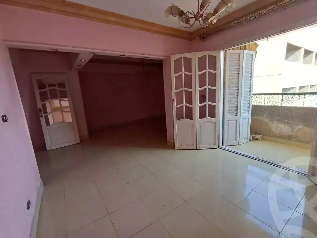 https://aqarmap.com.eg/en/listing/5333433-for-rent-cairo-mokattam-lhdb-l-ly-shareaa-9
