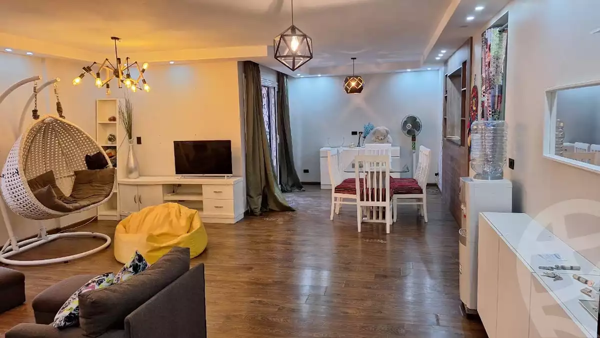 https://aqarmap.com.eg/en/listing/5333689-for-sale-cairo-new-cairo-lrhb-city-malls-and-markets