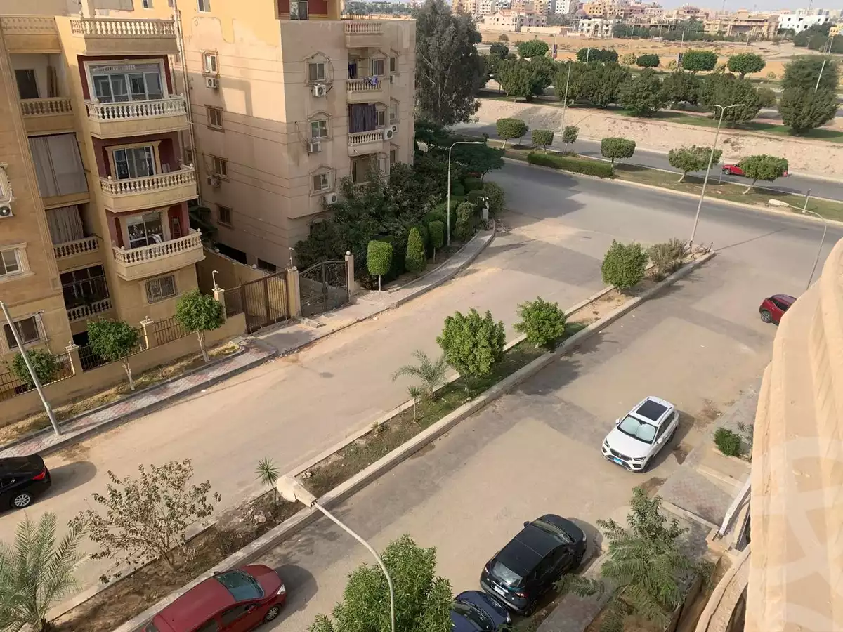 https://aqarmap.com.eg/en/listing/5334258-for-sale-cairo-al-oubour-el-hay-el-taseaa-mohamed-el-qasabgi-st