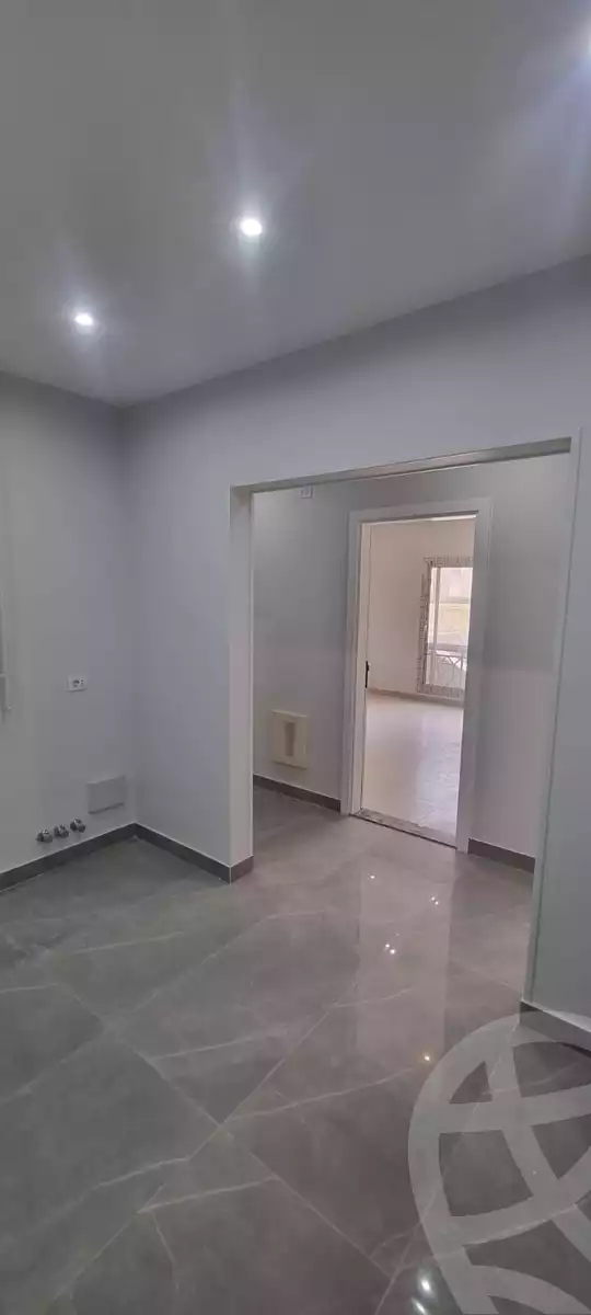 https://aqarmap.com.eg/en/listing/5334595-for-sale-cairo-new-cairo-compounds-paradise