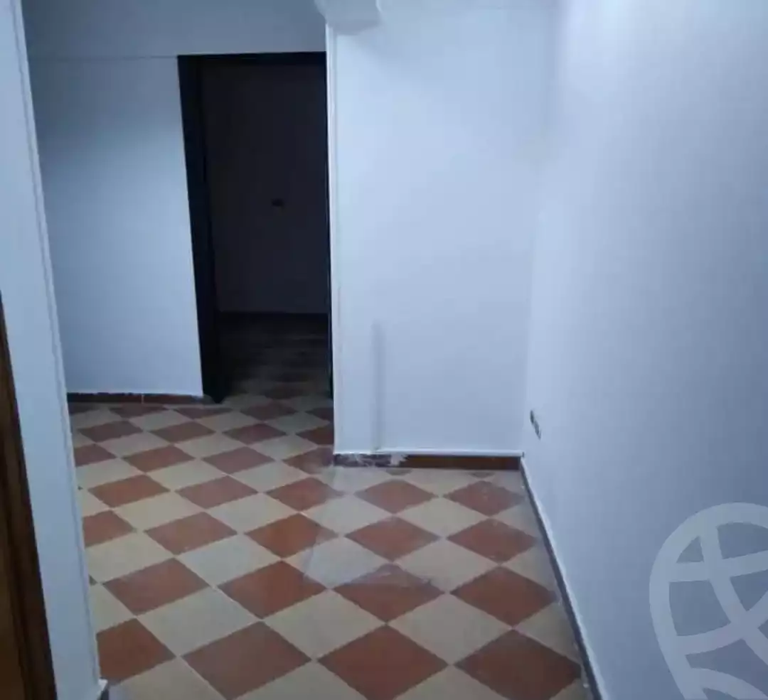 https://aqarmap.com.eg/en/listing/5334636-for-rent-alexandria-ganaklis-shr-bw-qyr-tryq-lhry