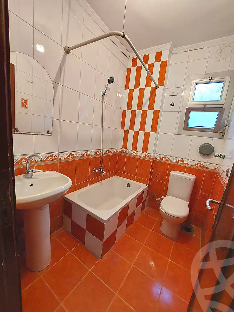 https://aqarmap.com.eg/en/listing/5335041-for-sale-cairo-nasr-city-8th-zone-ahmed-el-zomor-st