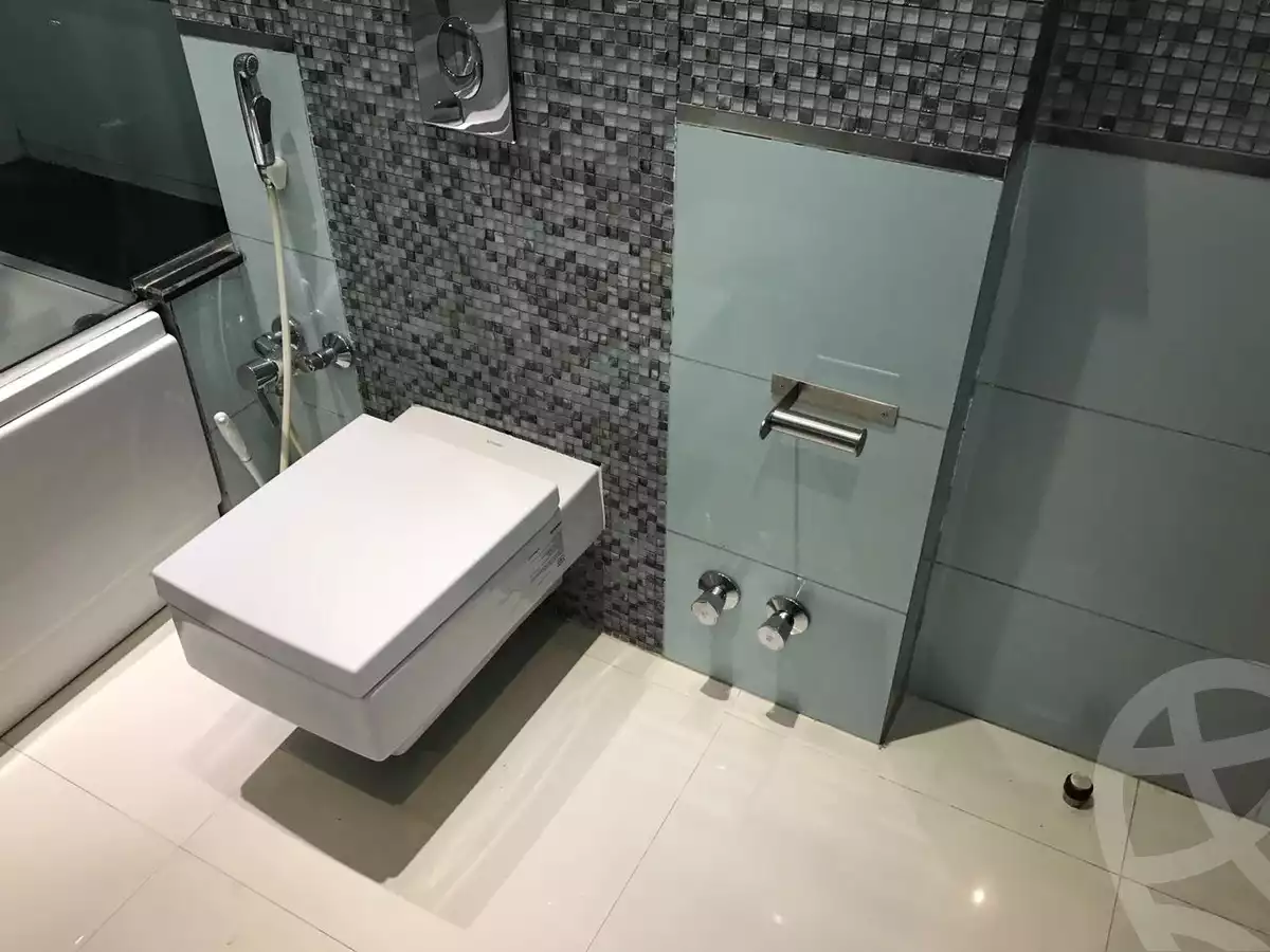 https://aqarmap.com.eg/en/listing/5335601-for-rent-cairo-el-sheikh-zayed-city-compounds-greens