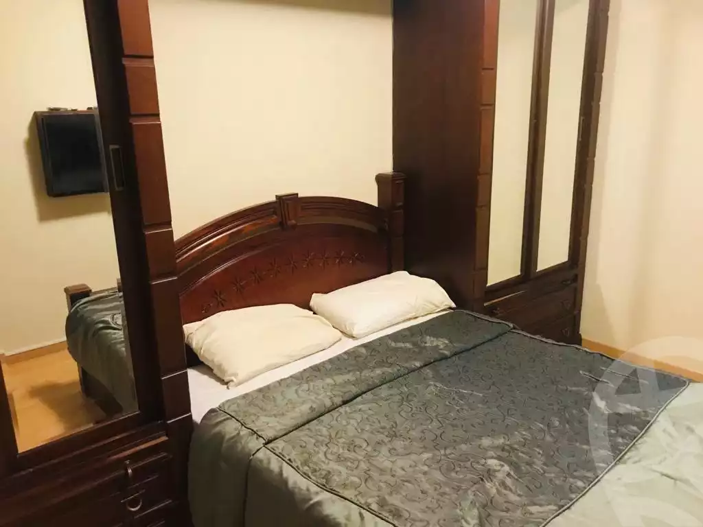 https://aqarmap.com.eg/en/listing/5336257-for-rent-cairo-new-cairo-lrhb-city-phase-4-mostafa-kamel-st