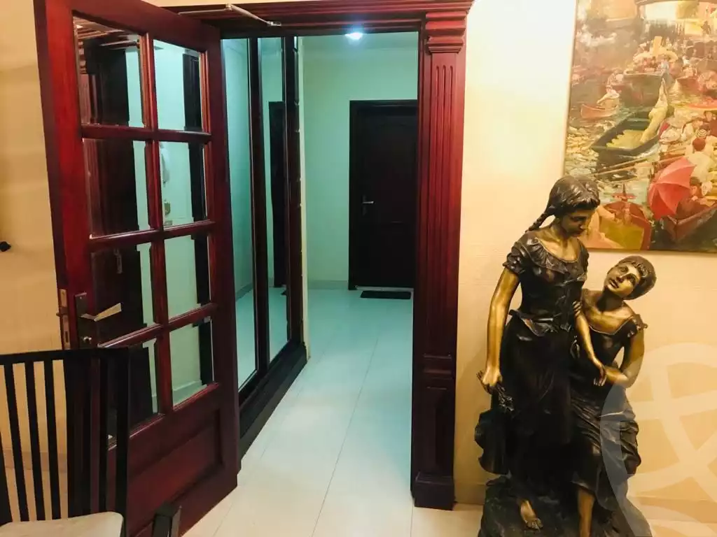 https://aqarmap.com.eg/en/listing/5336257-for-rent-cairo-new-cairo-lrhb-city-phase-4-mostafa-kamel-st
