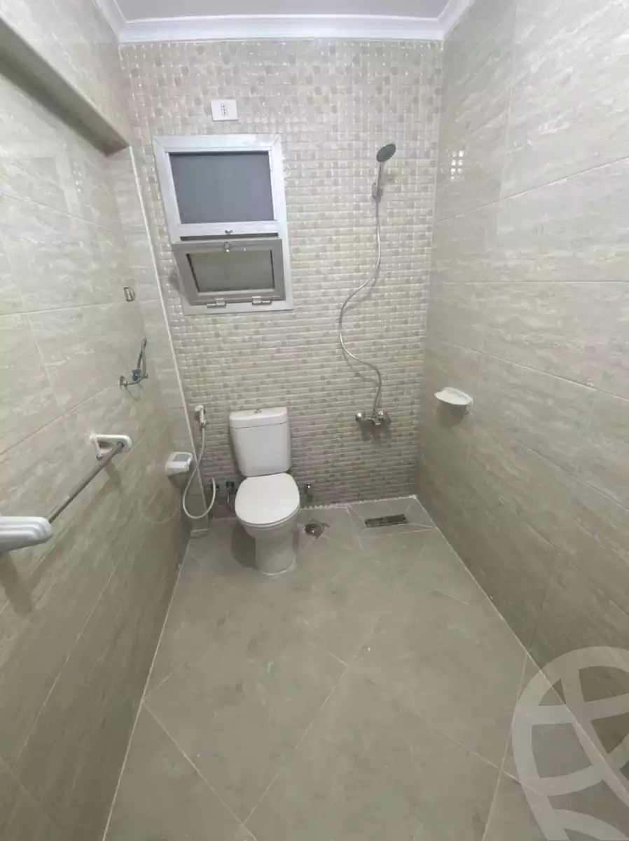 https://aqarmap.com.eg/en/listing/5337543-for-rent-cairo-new-cairo-lrhb-city-phase-2-shr-tl-t-mstfy