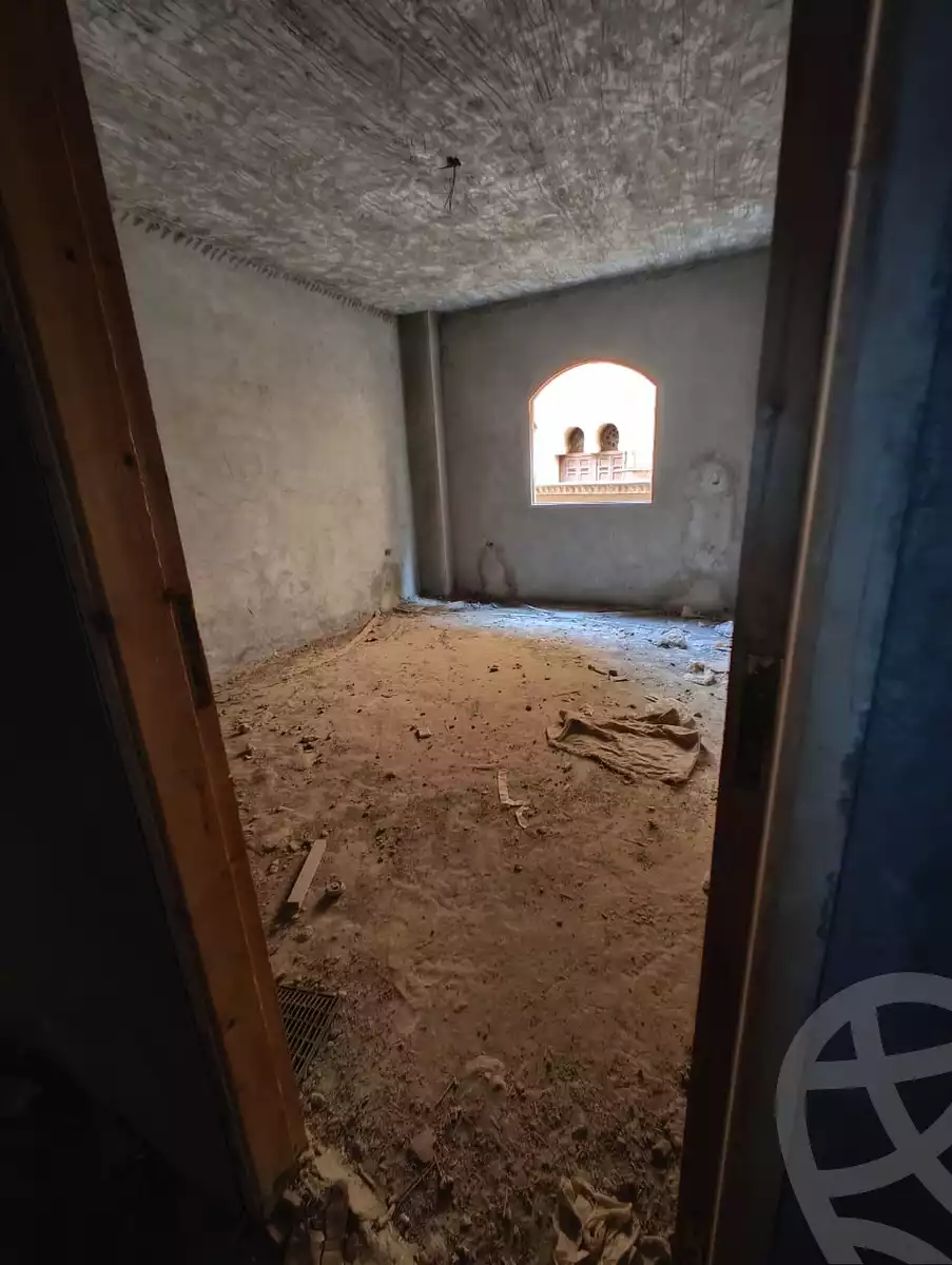 https://aqarmap.com.eg/en/listing/5337723-for-sale-cairo-el-shorouk-lhy-lthny-shrq-neighborhood-2-ahmed-talal-st