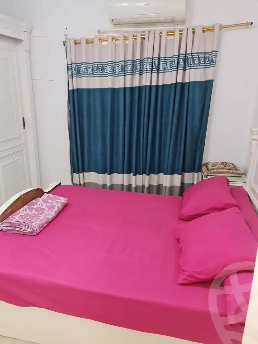 https://aqarmap.com.eg/en/listing/5340054-for-rent-cairo-new-cairo-lrhb-city-phase-5
