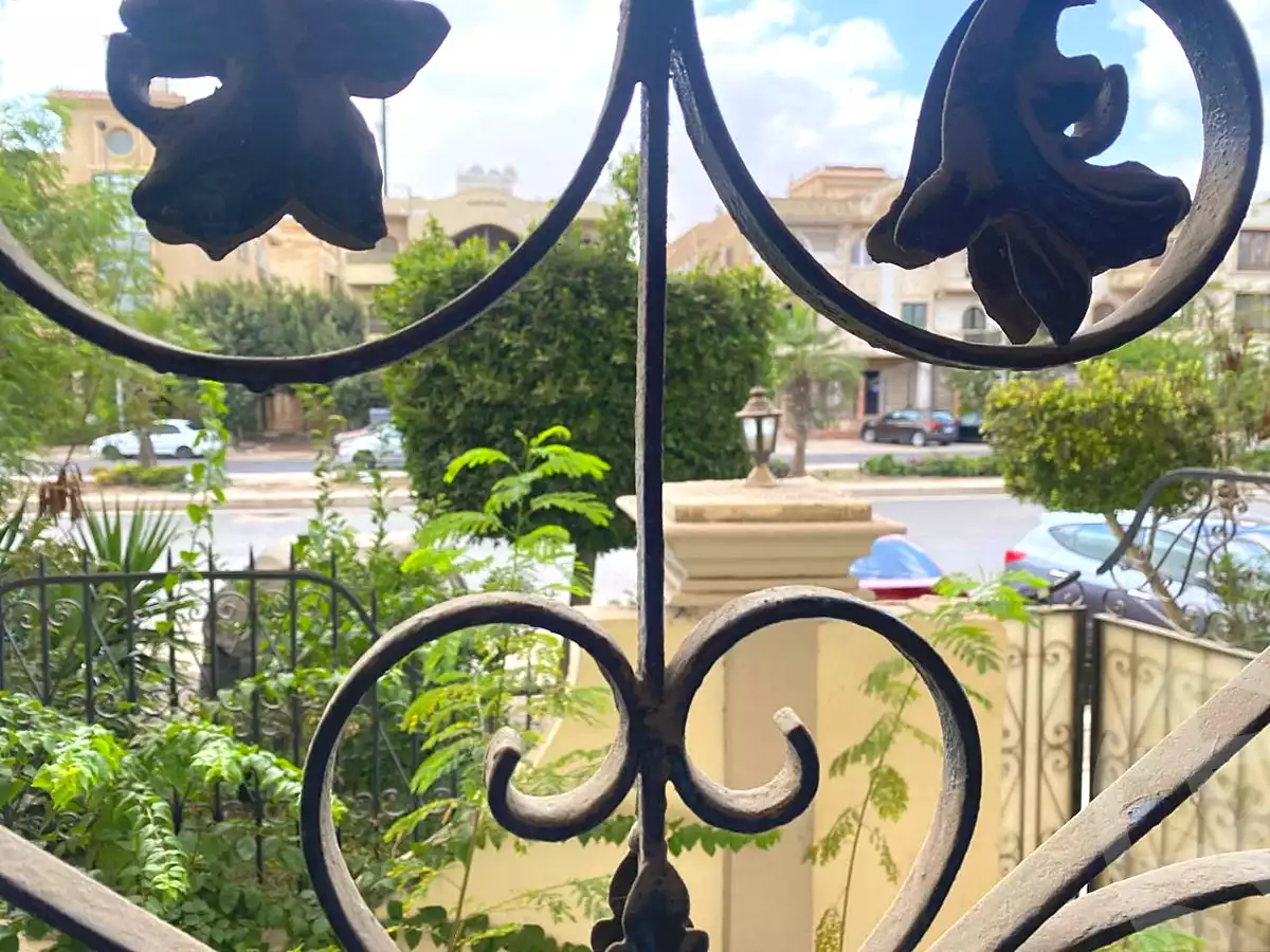 https://aqarmap.com.eg/en/listing/5342292-for-sale-cairo-new-cairo-el-ahyaa-first-neighborhood-street-1
