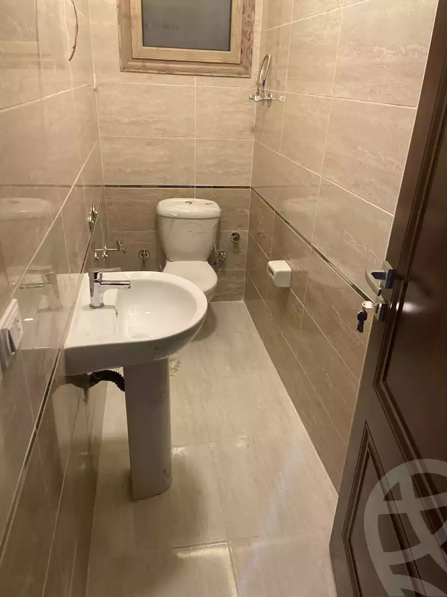 https://aqarmap.com.eg/ar/listing/5345085-for-rent-cairo-mokattam-lhdb-l-ly-shr-krym-bnwn