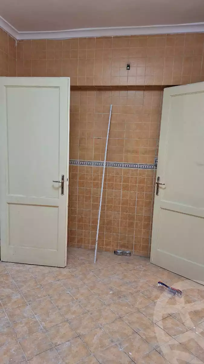https://aqarmap.com.eg/en/listing/5345226-for-rent-cairo-new-cairo-lrhb-city-phase-8